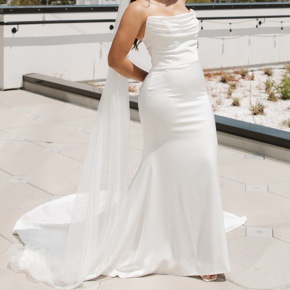 Justin Alexander Gwinn 88320 wedding dress